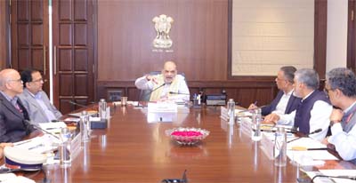 गृह मंत्री ने हर एक दोषी को जल्द से जल्द पकड़ने के निर्देश दिए