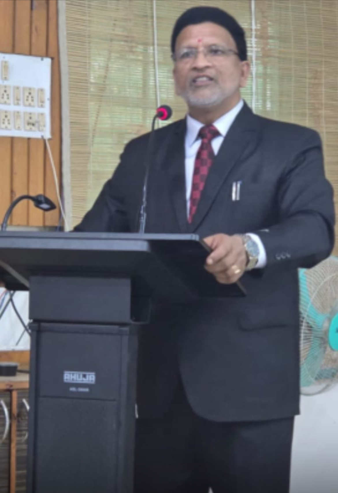 महाराजा सयाजीराव बड़ौदा विश्वविद्यालय, वडोदरा (गुजरात) के पुनश्चचर्या पाठ्यक्रम (Refresher Course) में हुआ प्रो. दिनेश चमोला ‘शैलेश’ का विशेष व्याख्यान